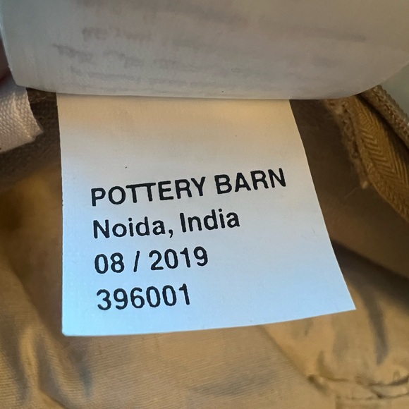 POTTERY BARN Britta Print Cotton Velvet Lumbar Pillow 14x20 - Set of 2 - Picture 9 of 14